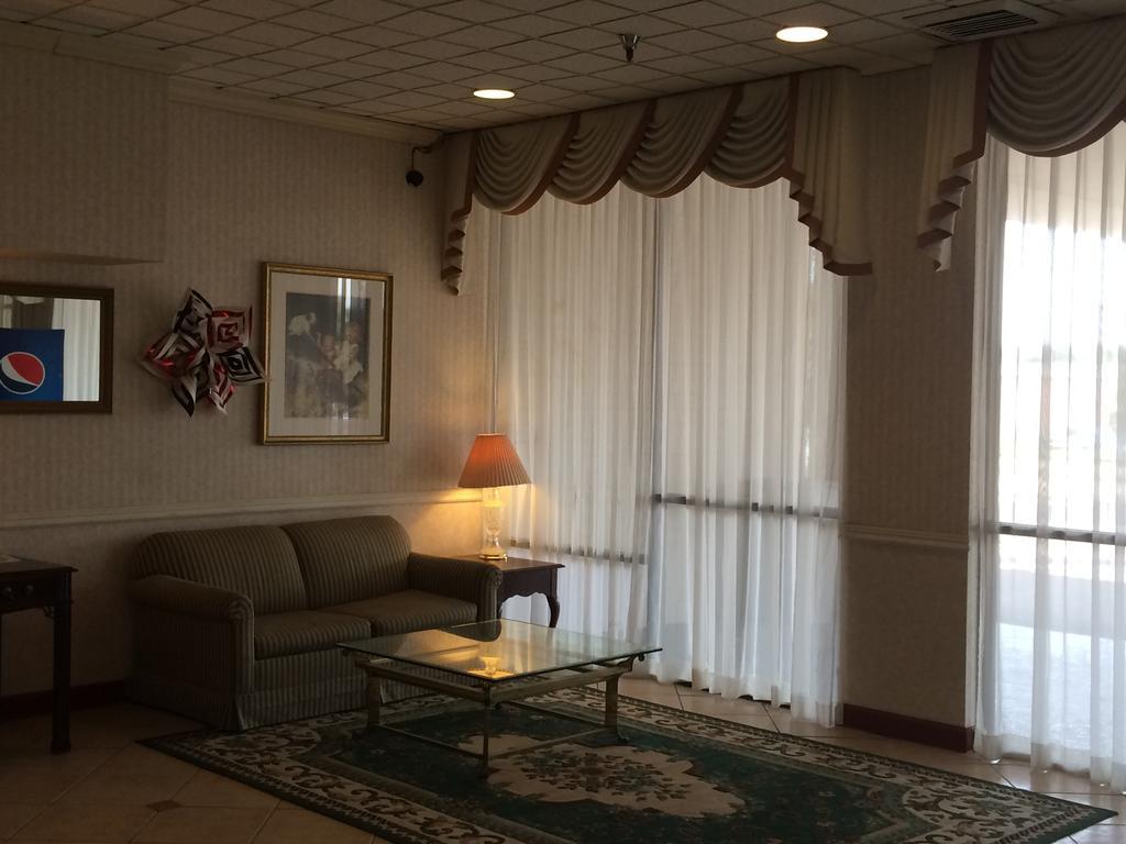 Carol Hotel Омаха Экстерьер фото